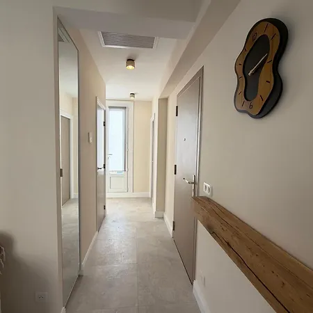 Apartment Oscar Ii