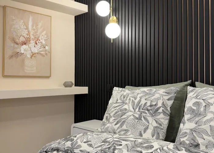 Oscar Ii Apartment *